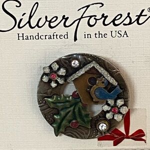 Silver Forest Brooch Christmas Wreath Birdhouse Holly Crystal Handcrafted NWT